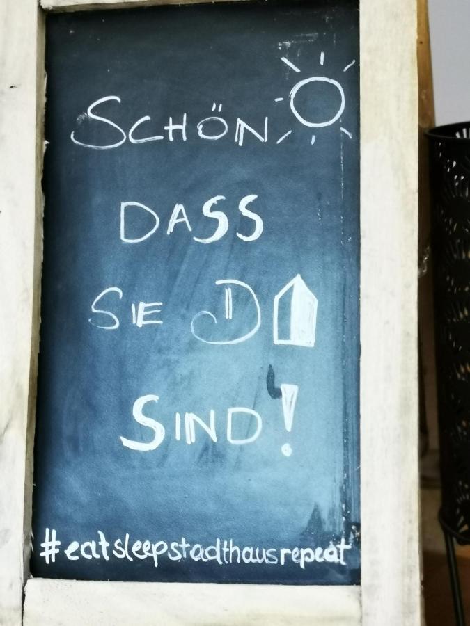 Das Stadthaus นอยซีเดิลอัมเซ ภายนอก รูปภาพ